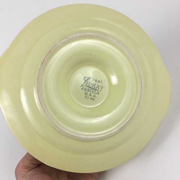 VTG Lu-Ray Pastels Yellow Gravy Boat attached Plate T.S.&T. - Picture 6 of 6
